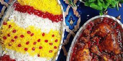 تزیین برنج مجلسی بدون قالب با رنگ غذا و زعفران در دیس بیضی