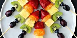 تزیین میوه تابستانی و بهاری ساده برای عروس و مهمان رسمی