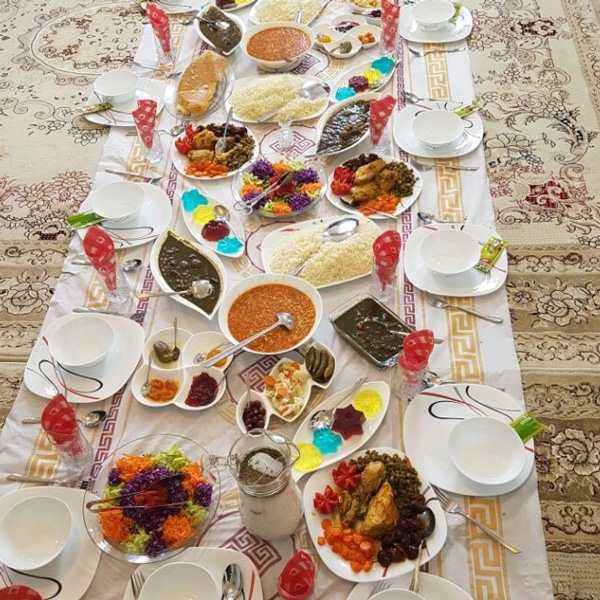 سفره شام ساده سفره شام مهمانی عکس سفره شام مهمانی عکس سفره شام چیدمان سفره شام مهمانی تزیین سفره شام ساده مهمانی