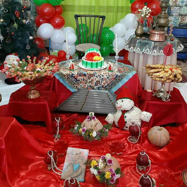 کیک شب یلدا برای مدرسه  ژله شب یلدا برای مدرسه جشن شب یلدا کلاس اول پفیلا تزیین شب یلدا برای مدرسه عکس شب یلدا برای دانش اموزان نمایش شب یلدا در مدرسه تم شب یلدا برای کلاس اول شب یلدای دانش آموزان