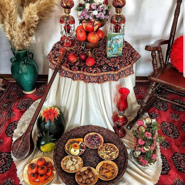 کیک شب یلدا برای مدرسه  ژله شب یلدا برای مدرسه جشن شب یلدا کلاس اول پفیلا تزیین شب یلدا برای مدرسه عکس شب یلدا برای دانش اموزان نمایش شب یلدا در مدرسه تم شب یلدا برای کلاس اول شب یلدای دانش آموزان