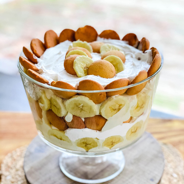 با موز چی درست کنم نی نی سایت دسر با موز و خرما و گردو دسر موزی راحت دسر با موز و عسل دسر با موز ساده دسر با موز و بستنی دسر با شیر و موز و نشاسته دسر با موز و خامه صبحانه