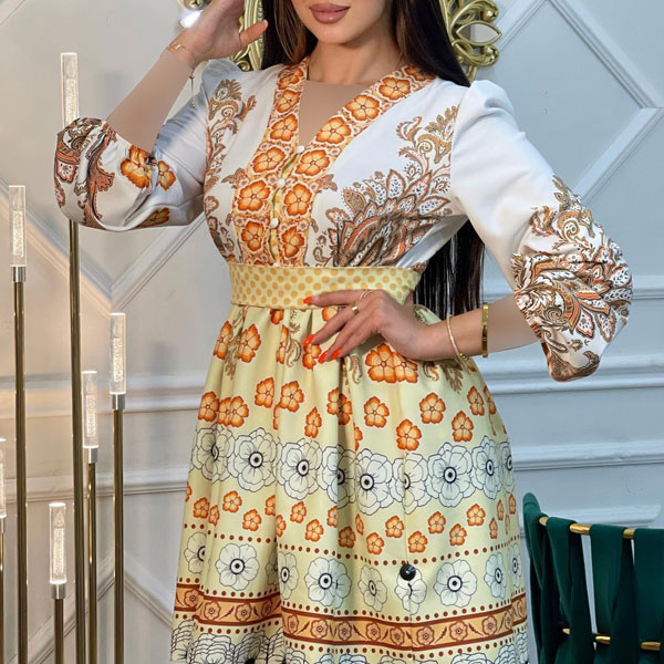 مدل لباس مجلسی با پارچه گلدار و ساده مدل لباس دو رنگ ساده و گلدار مدل لباس دوتیکه گلدار مدل لباس با پارچه کرپ حریر گلدار مدل لباس با پارچه های گل گلی مدل لباس حریر گلدار دو تیکه مدل لباس مجلسی حریر طرح دار بلند مدل لباس مجلسی حاشیه دار جدید