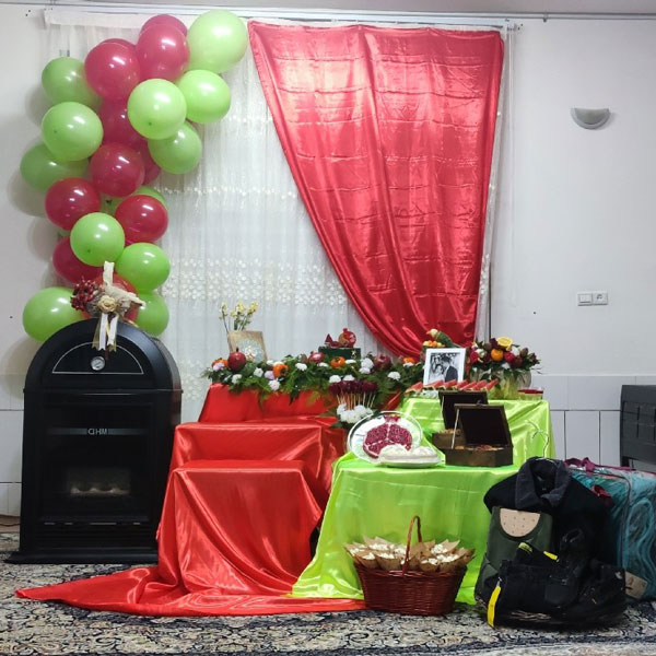 دکور شب یلدا برای عکاسی دکور شب یلدا برای عکاسی در منزل دکور یلدا در منزل دکور شب یلدا برای مدرسه جدیدترین تزیینات شب یلدا تزیین شب یلدا ساده