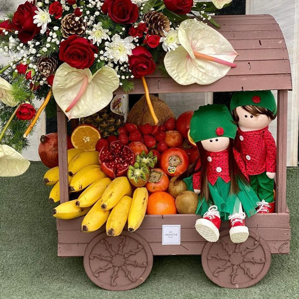 دیزاین شب یلدا ساده و شیک دیزاین شب یلدا برای عروس جدیدترین تزیینات شب یلدا تزیین سفره یلدا با برگ پاییزی سفره شب یلدا باکلاس سفره شب یلدا امسال