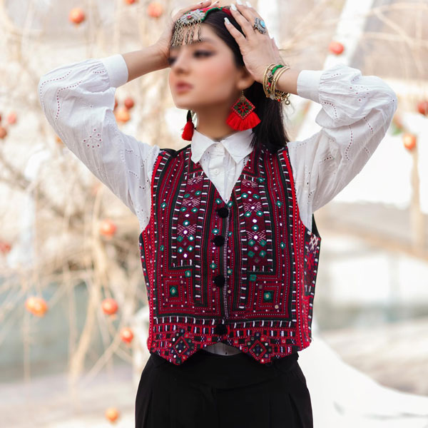 مدل جلیقه زنانه جدید خرید جلیقه سنتی زنانه مدل جلیقه زنانه مجلسی مدل جلیقه زنانه بلند مدل جلیقه بلند زنانه کرپ جدیدترین مدل جلیقه شلوار زنانه
