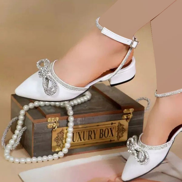 کفش عروس راحت کفش عروس پاشنه کوتاه کفش عروس شیک کفش عقد عروس کفش عروس اسپرت کفش عروس پاشنه بلند سفید