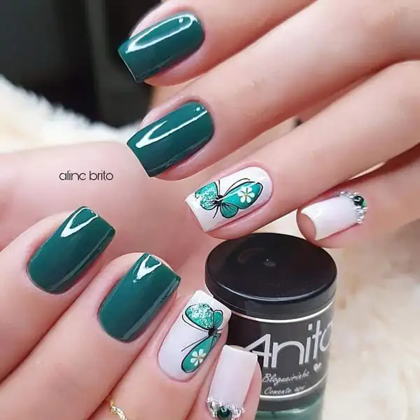 مدل ناخن پروانه ای