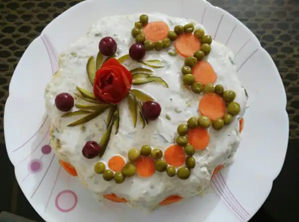 تزیین سالاد الویه مجلسی