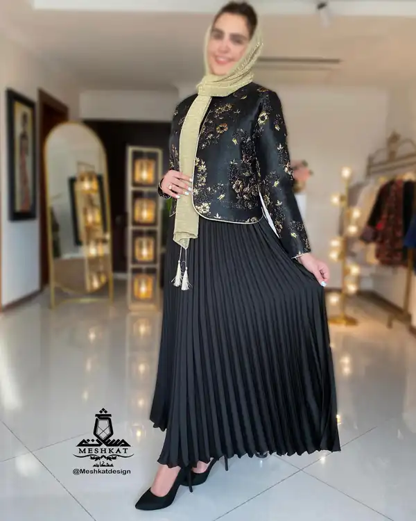مدل کت و دامن برای خانم های میانسال