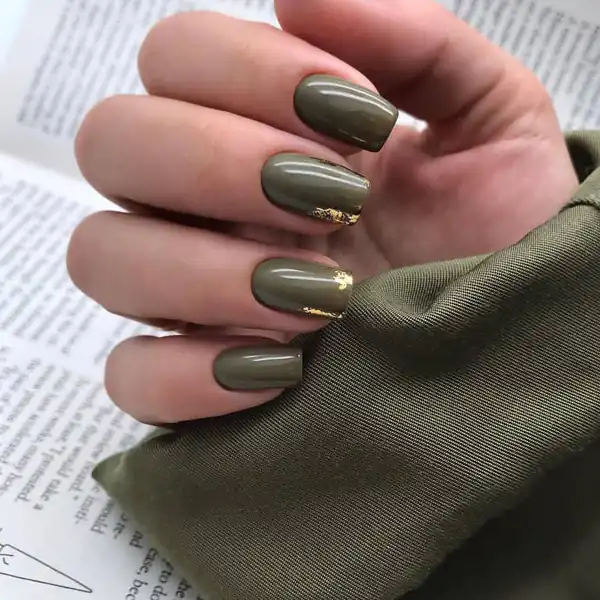 طراحی ناخن بلند مربع