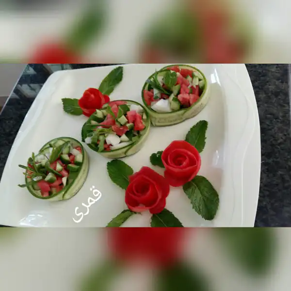 تزیین سالاد دونفره