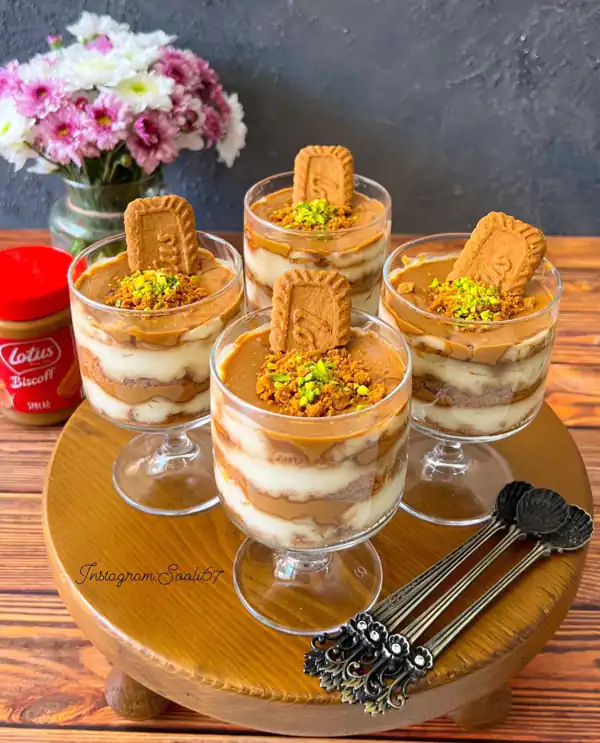 تزیین دسر برای مهمانی
