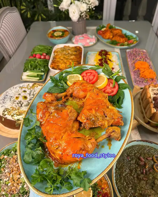 تزیین غذا برنج و مرغ