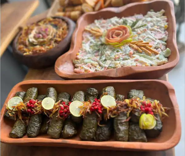 تزیین غذا مجلسی
