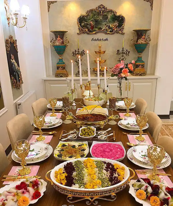 تزیین غذا و سالاد و ماست