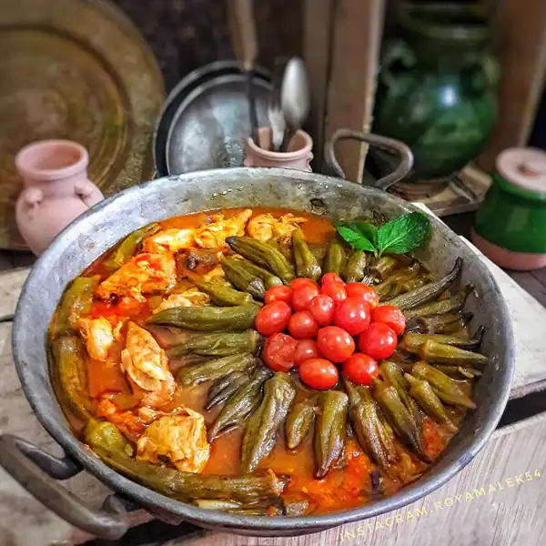 تزیین غذا و سالاد و ماست
