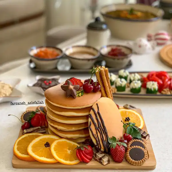 تزیین پنکیک با میوه