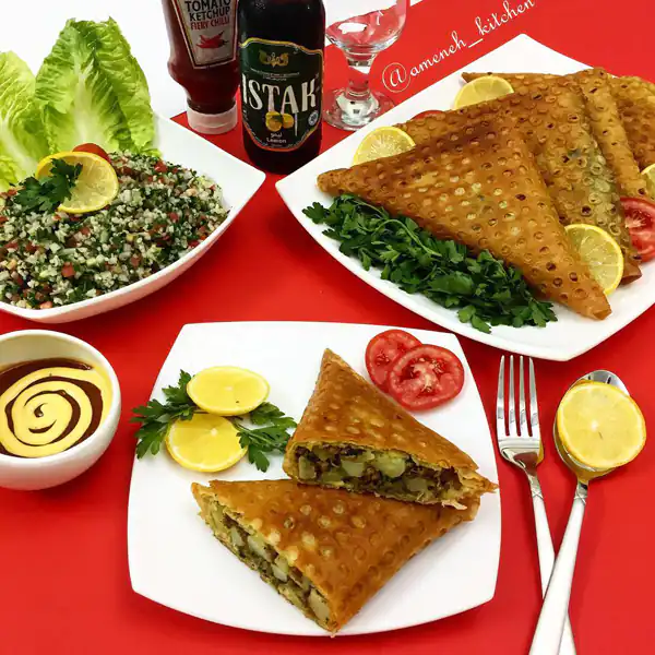 تزیین سمبوسه