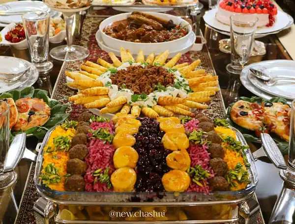 تزیین غذا با خلال پسته