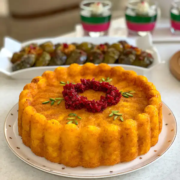تزیین غذا با خلال پسته