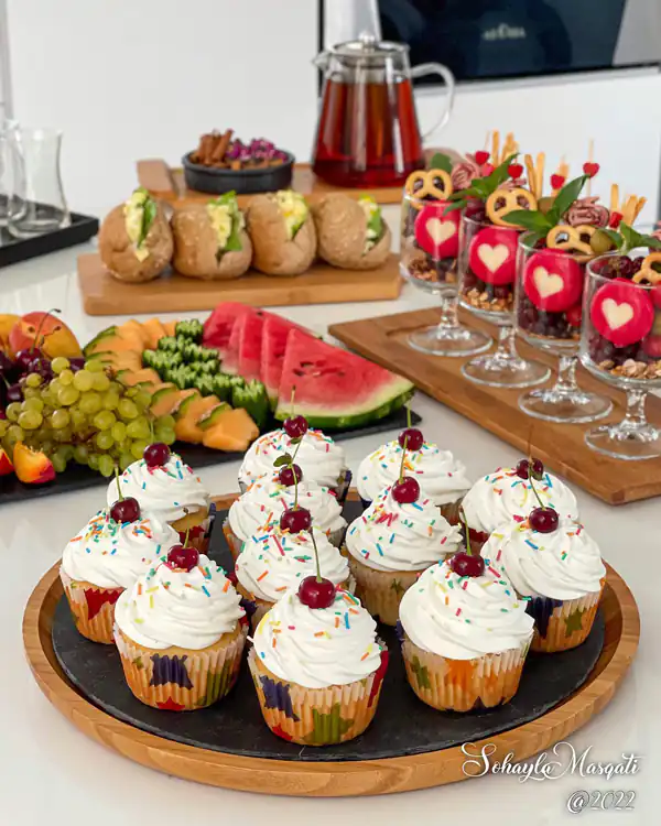تزیین کیک برای مهمانی