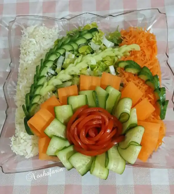 ایده برای تزیین سالاد
