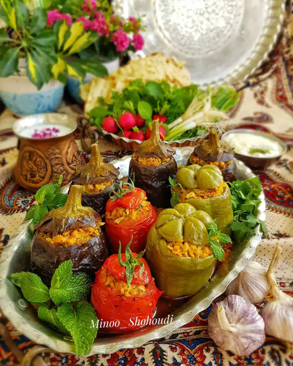 تزیین انواع دلمه