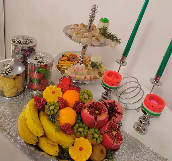 تزیین شب یلدا انار