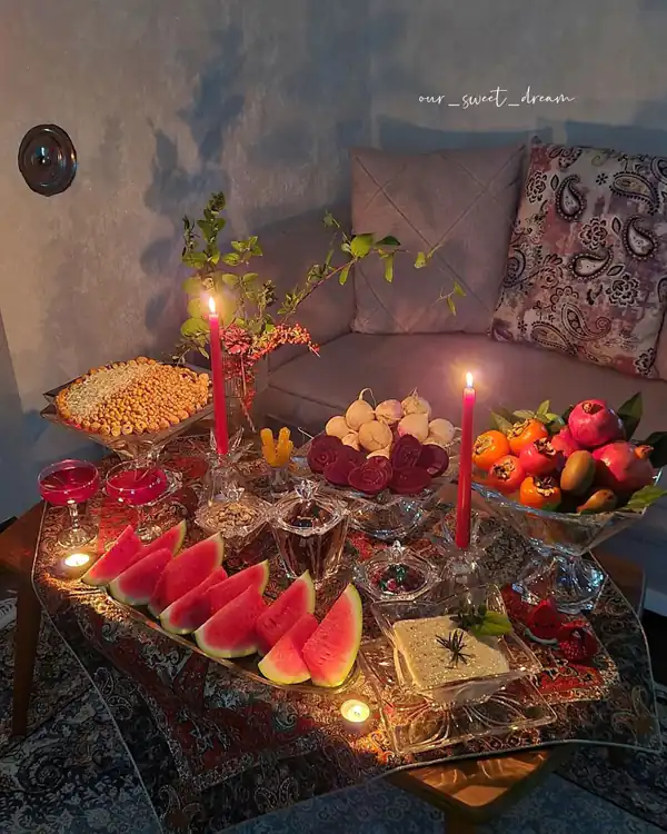 تزیین شب یلدایی ساده