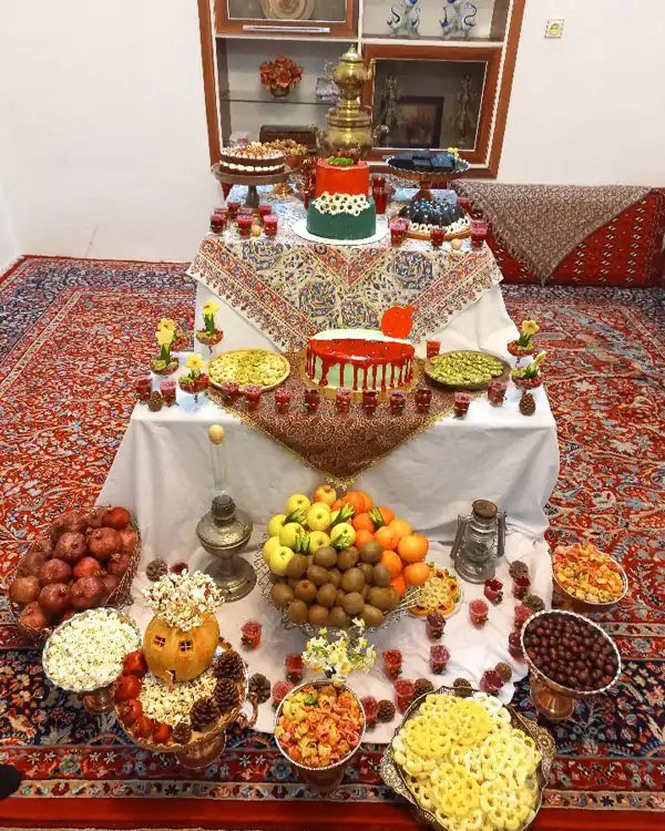 تزیین سفره شب یلدا