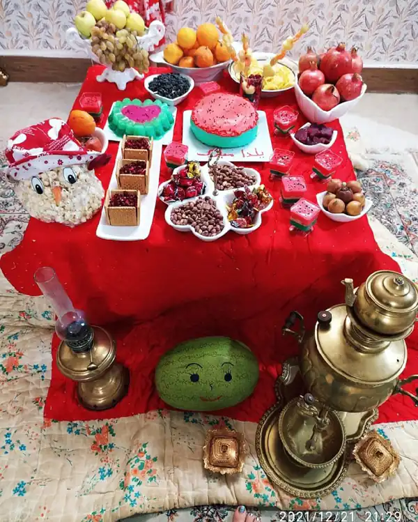 تزیین سفره شب یلدا
