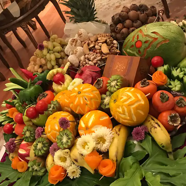 باکس شب یلدا عروس