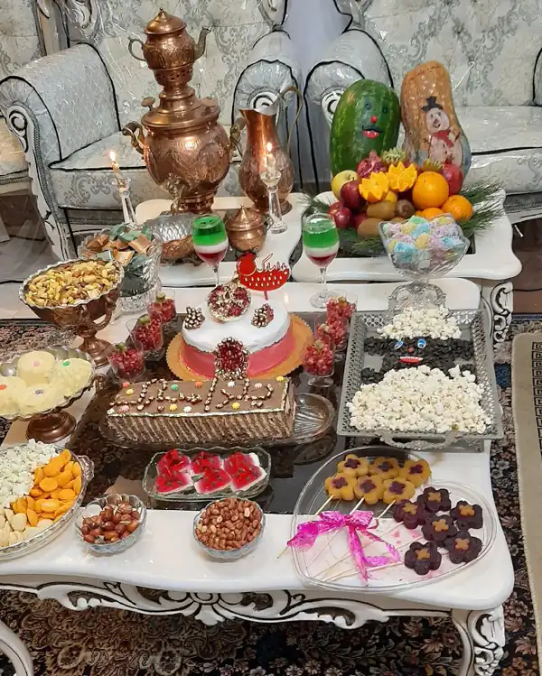 دیزاین شب یلدا ۱۴۰۳