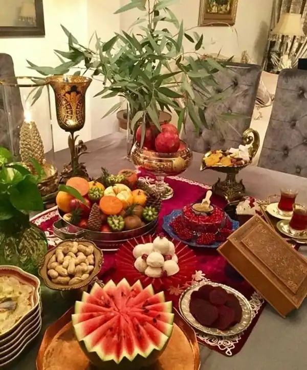 دیزاین شب یلدا ۱۴۰۳