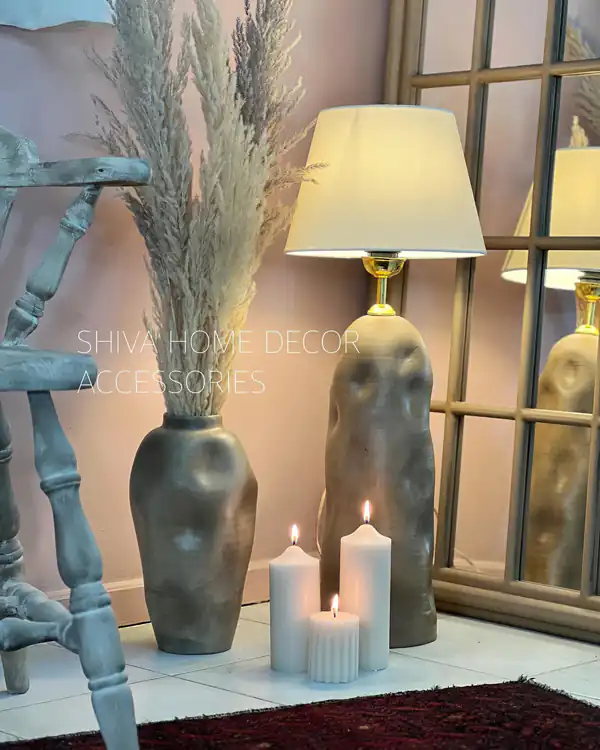 مدل آباژور ایستاده