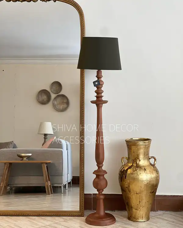 مدل آباژور ایستاده