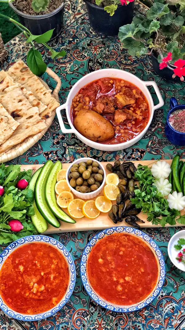 انواع تزیین غذا و سفره آرایی