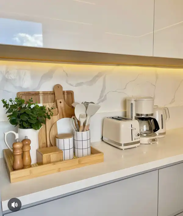مدل چیدن روی کابینت
