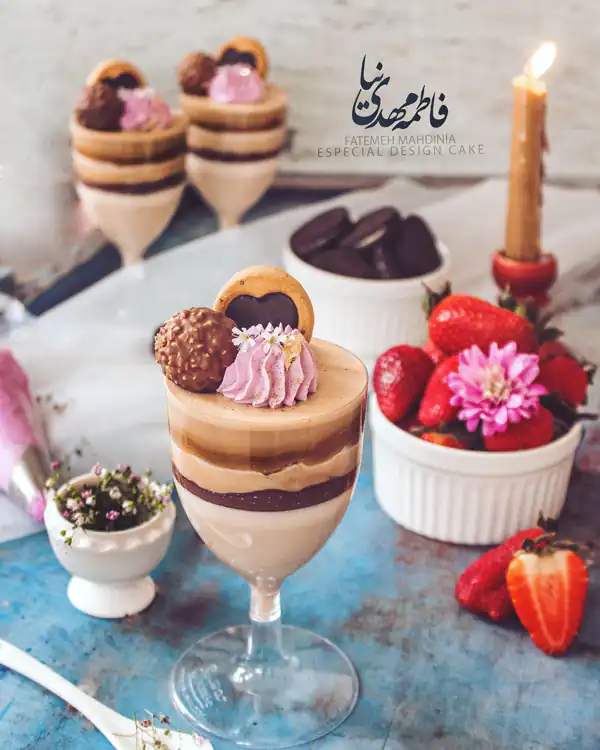تزیین دسر لیوانی
