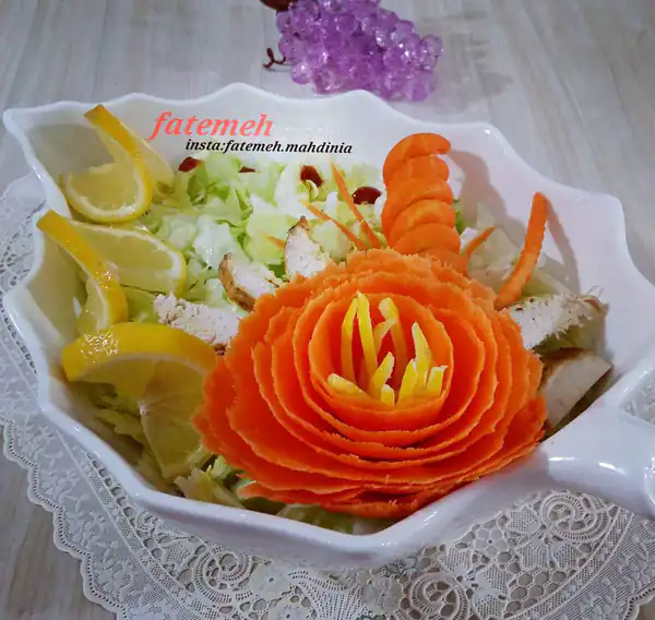 تزیین سالاد برای پاگشای عروس