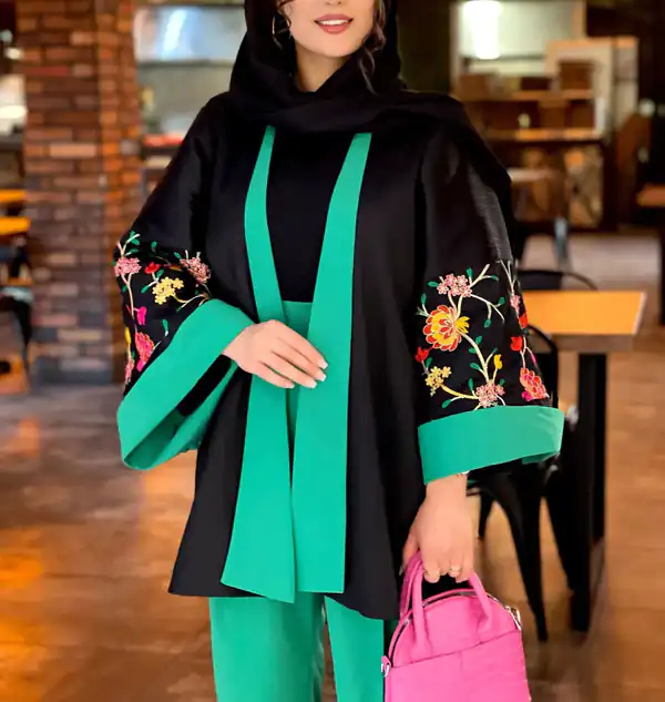 مدل مانتو گلدوزی مشکی
