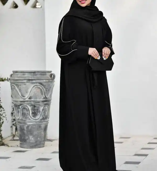 مدل مانتو عبایی جلو بسته