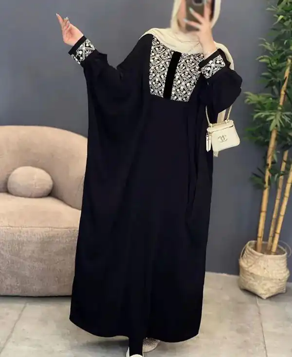 مدل مانتو عبایی جلو بسته