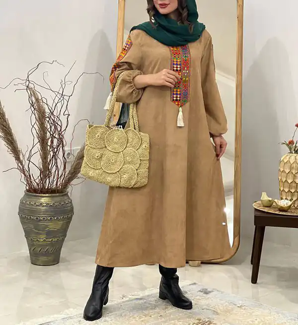 مدل مانتو جلوبسته با طرح سنتی