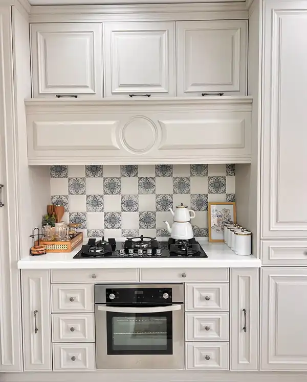 مدل چیدمان روی کابینت