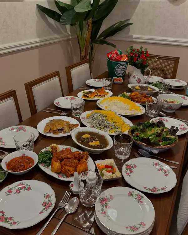 چیدن میز شام
