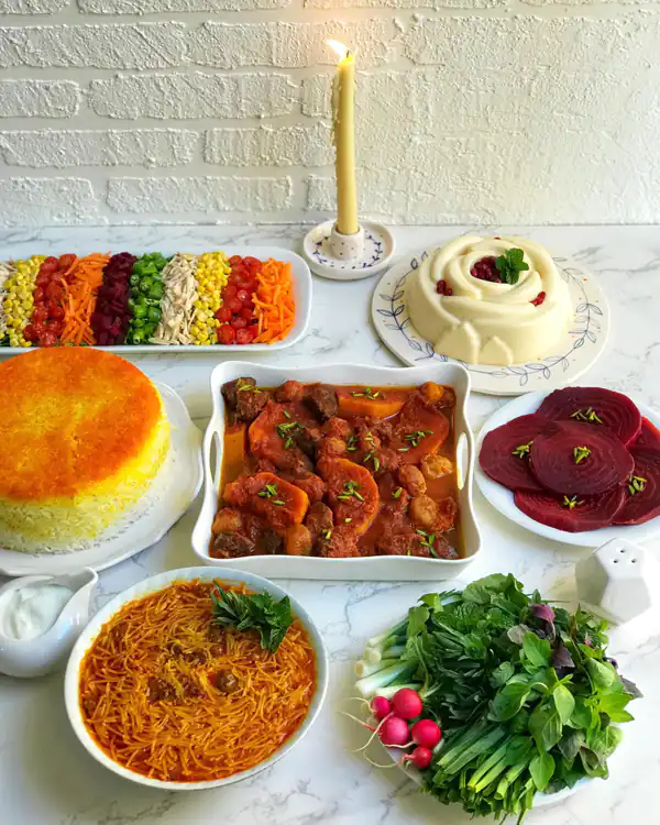 میز پذیرایی شام مهمان