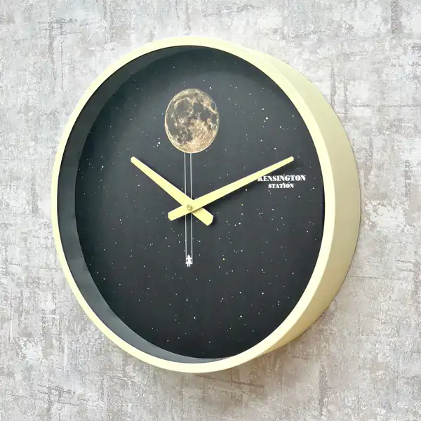 مدل ساعت دیواری ۱۴۰۴