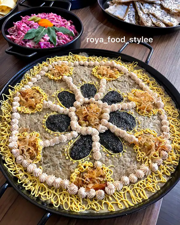 سفره آرایی برای مهمان